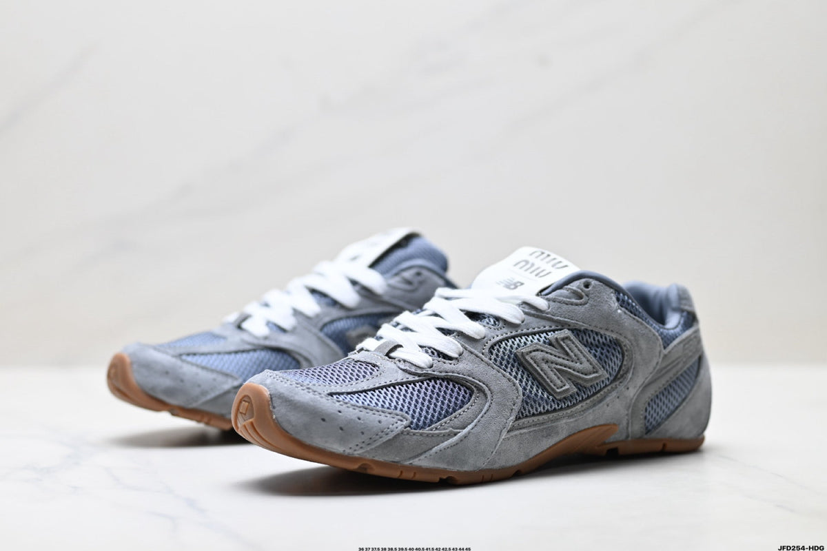 530 SL Retro Sneakers – Grey Gum