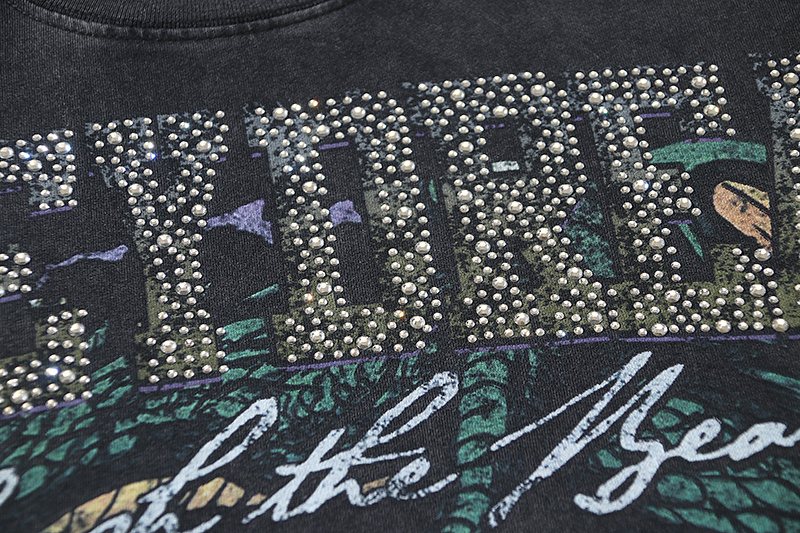VALE USA Rhinestone Graphic Washed Black T-Shirt
